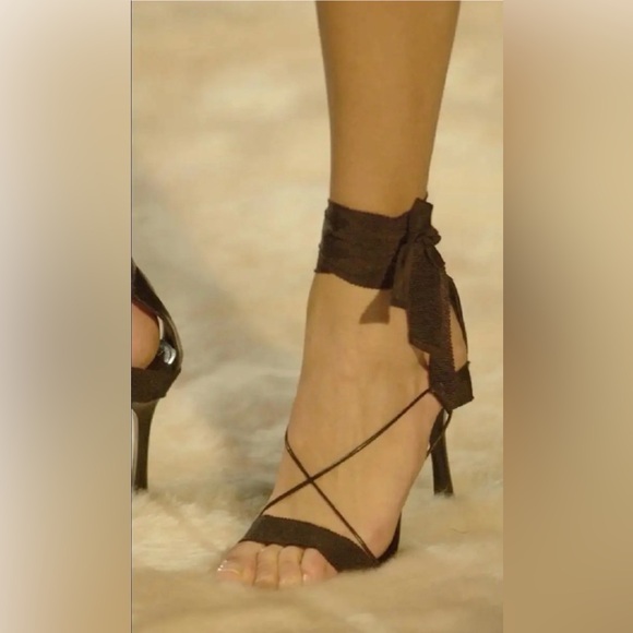 Gucci Tom Ford runway collectible 2002 grosgrain ribbon ankle wrap heels sz 36.5 - Picture 3 of 16